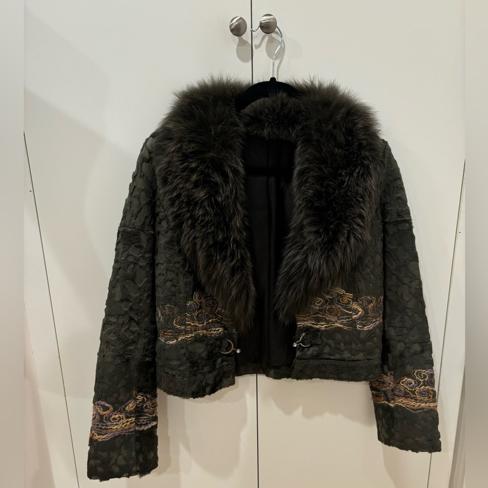 Authentic Fox Fur Jacket / European Designer - Picture 4 of 5